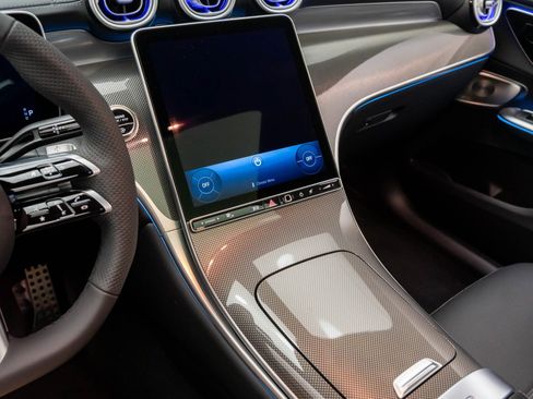 New 2026 Mercedes-Benz GLC 300 4MATIC image 13