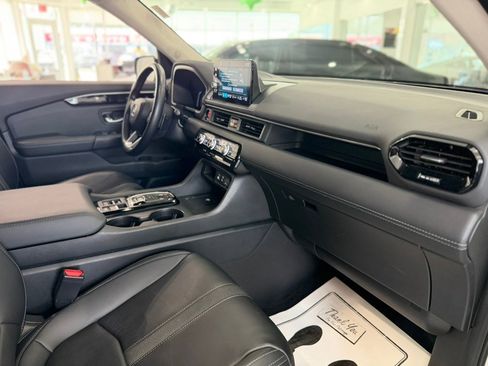 Used 2023 Honda Pilot EX-L image 21
