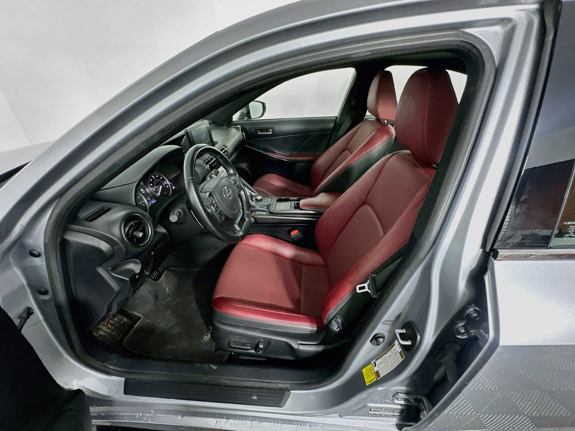 Used 2025 Lexus IS 350 F Sport w/ Accessory Package 2 RWD image 13