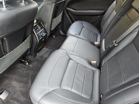 Certified 2019 Mercedes-Benz GLE 43 AMG 4MATIC Coupe image 40