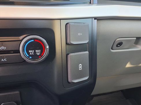 Used 2023 Ford F150 XL w/ Trailer Tow Package image 10