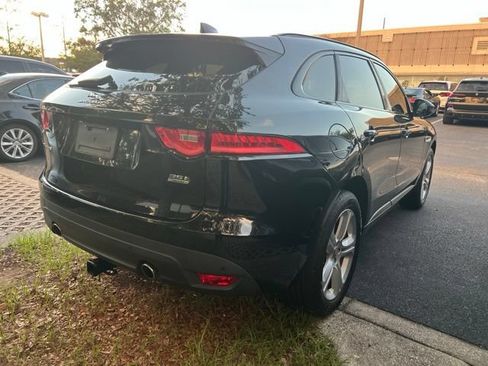 Used 2018 Jaguar F-PACE R-Sport AWD/4WD image 5