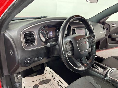 Used 2022 Dodge Charger SXT image 15