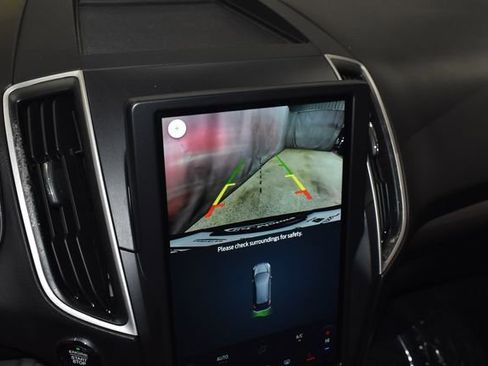 Used 2024 Ford Edge SEL image 15