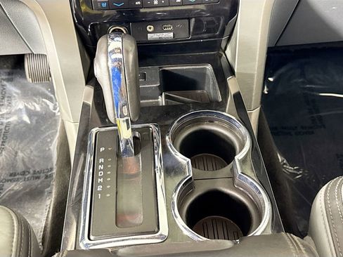 Used 2011 Ford F150 Platinum image 16