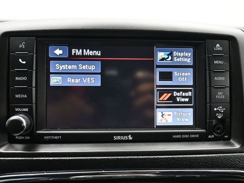 Used 2016 Dodge Grand Caravan SXT w/ Rear Park Assist Package image 16