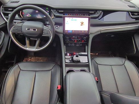 Used 2023 Jeep Grand Cherokee 4xe w/ Luxury Tech Group II image 22