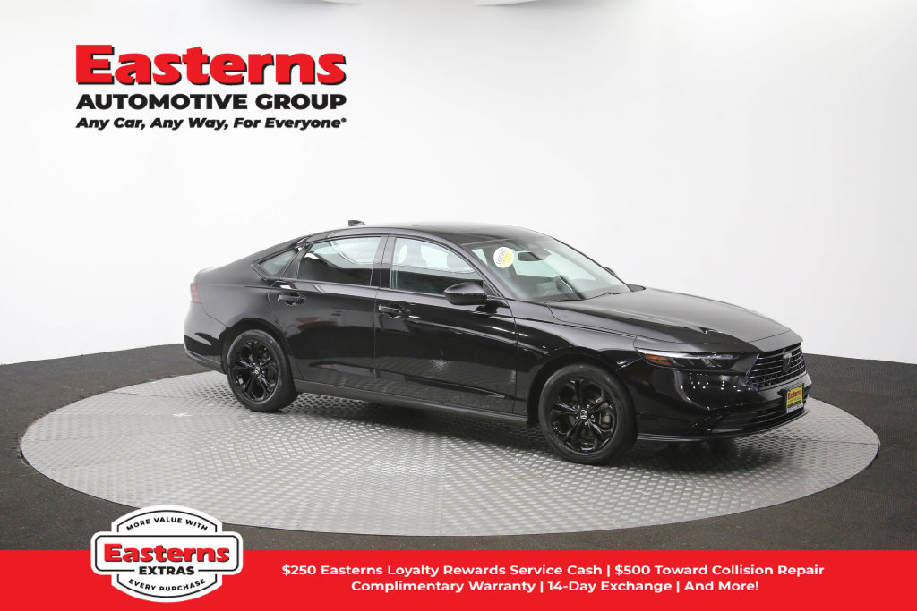 Used 2025 Honda Accord SE image 43