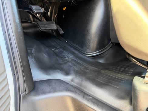 Used 2014 Chevrolet Express 2500 2500 3dr Cargo Van w/1WT image 10