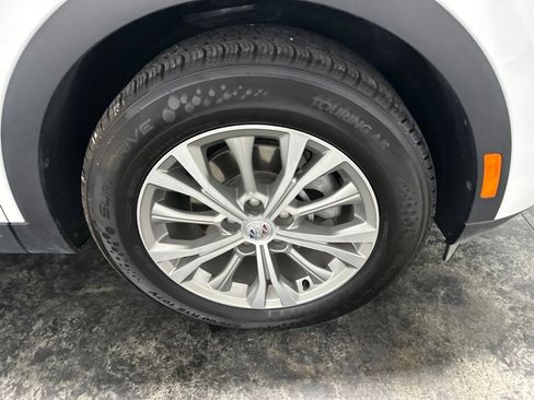Used 2023 Buick Envision Preferred FWD image 4