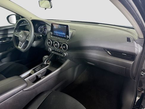 Used 2024 Nissan Sentra SV image 30