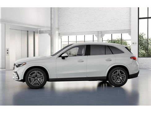 New 2026 Mercedes-Benz GLC 300 4MATIC image 35