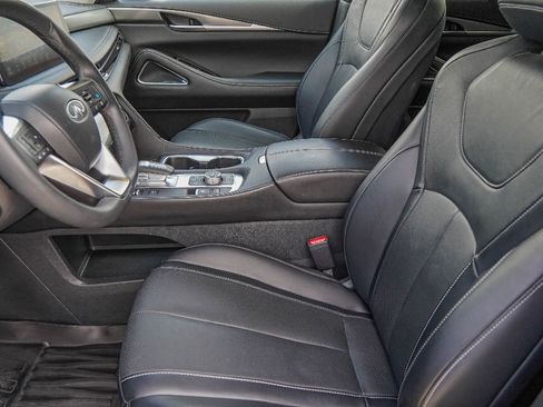 Certified 2023 INFINITI QX60 Luxe w/ Vision Package image 10