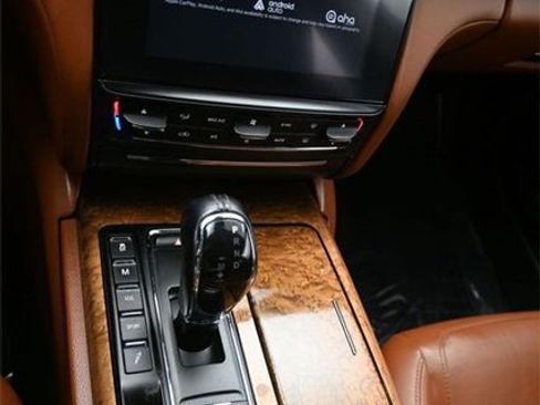 Used 2017 Maserati Quattroporte S GranSport image 25