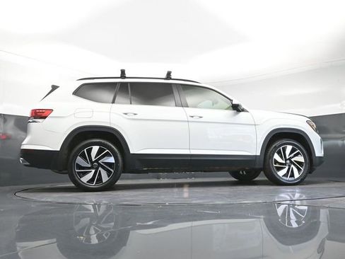 Used 2024 Volkswagen Atlas SE FWD image 35