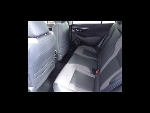 Certified 2025 Subaru Outback Onyx Edition image 6