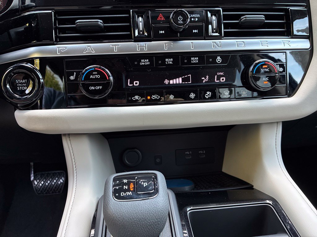 New 2026 Nissan Pathfinder SL AWD/4WD image 22