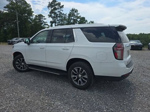 Used 2021 Chevrolet Tahoe LT w/ LT Signature Package RWD image 4