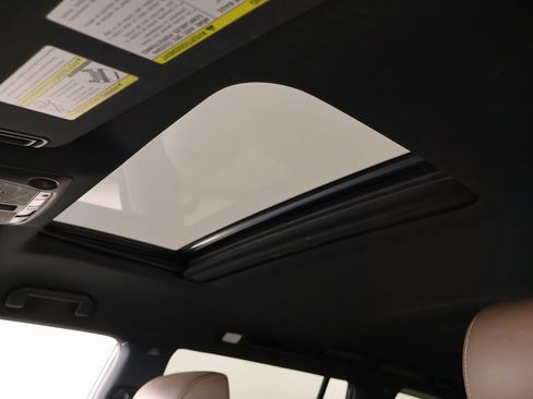 Used 2019 Nissan Armada Platinum w/ Captain's Chairs Package image 19