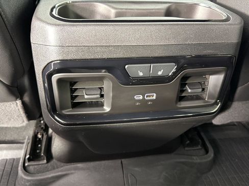 Used 2024 GMC Sierra 2500 AT4 w/ Technology Package AWD/4WD image 22
