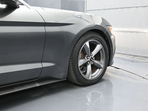 Used 2016 Ford Mustang Convertible w/ Equipment Group 051A image 39