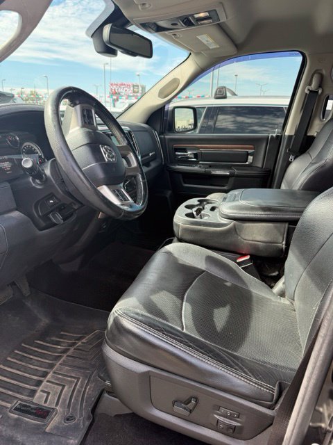 Used 2013 RAM 1500 Laramie w/ Convenience Group AWD/4WD image 3