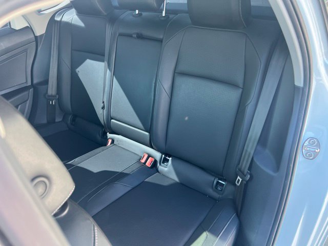 Used 2019 Volkswagen Jetta SE w/ Cold Weather Package FWD image 19