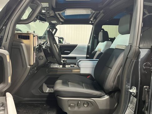 New 2025 GMC Hummer EV 2X image 14