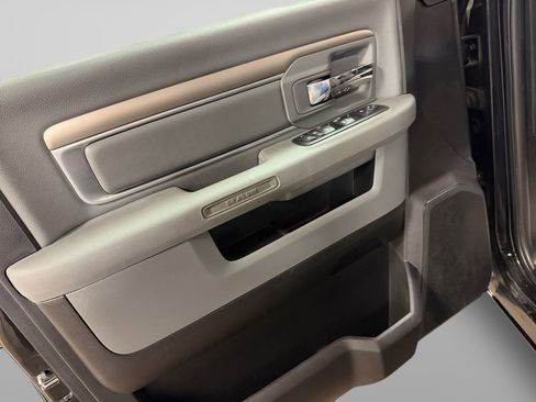 Used 2017 RAM 1500 Big Horn AWD/4WD image 16