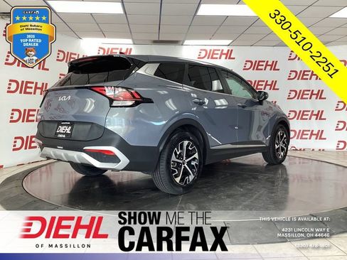 Used 2024 Kia Sportage EX FWD image 7