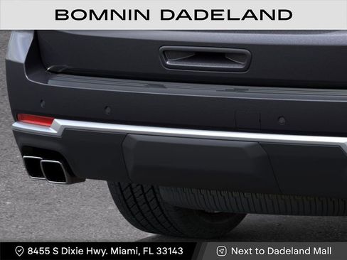 New 2026 Chevrolet Suburban High Country AWD/4WD image 15