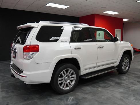 Used 2010 Toyota 4Runner Limited AWD/4WD image 6