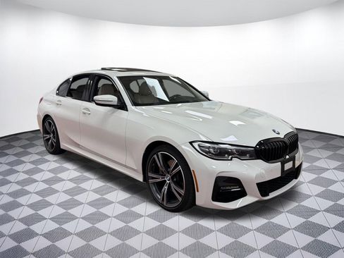 Used 2020 BMW 330i xDrive Sedan w/ M Sport Package AWD/4WD image 7