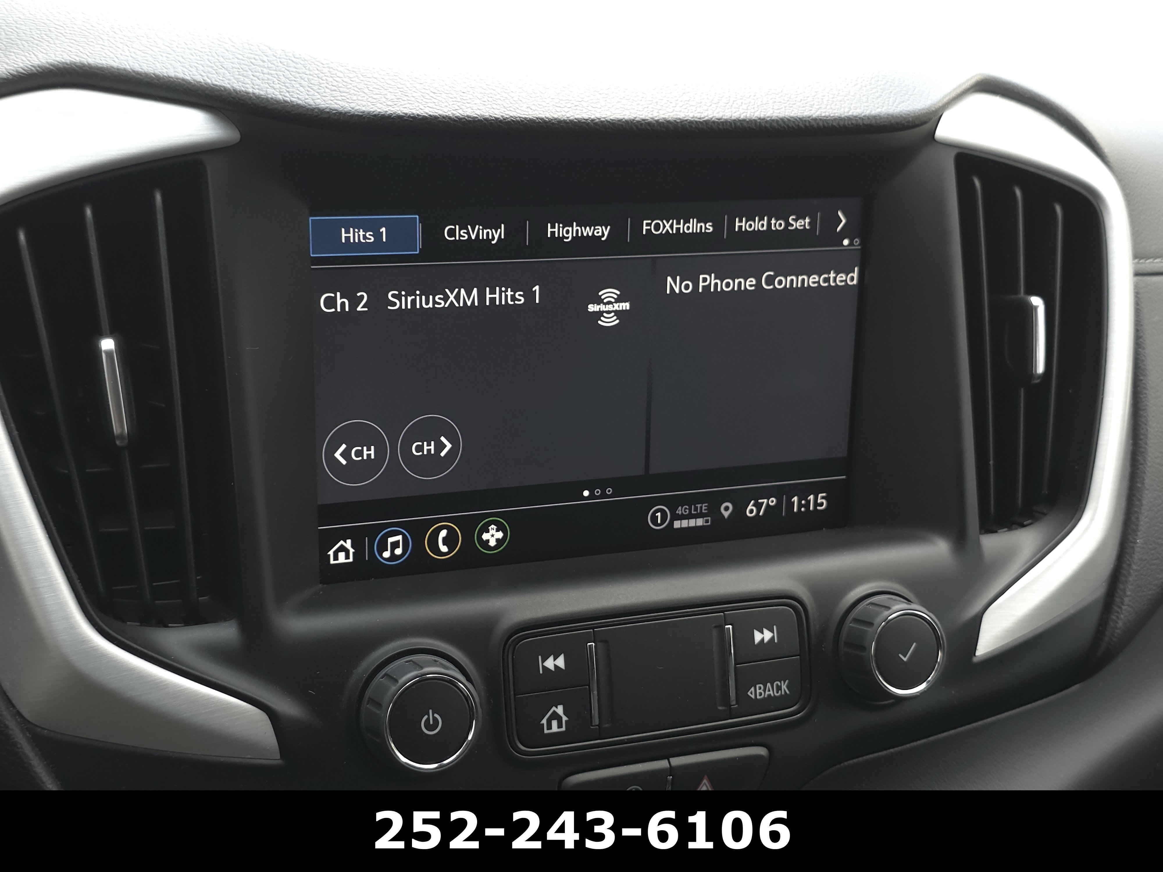 Used 2023 GMC Terrain SLT w/ Tech Package AWD/4WD image 21