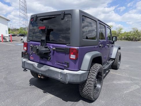 Used 2018 Jeep Wrangler Unlimited Sport S AWD/4WD image 8