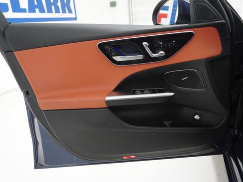 Used 2025 Mercedes-Benz C 300 Sedan image 10