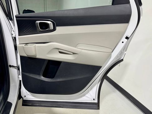 Used 2024 Kia Sorento EX w/ Panoramic Sunroof Package image 34