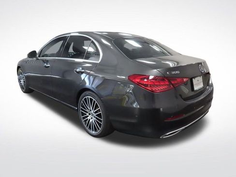 Used 2022 Mercedes-Benz C 300 Sedan image 3