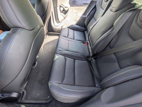 Used 2021 Tesla Model S Plaid image 10