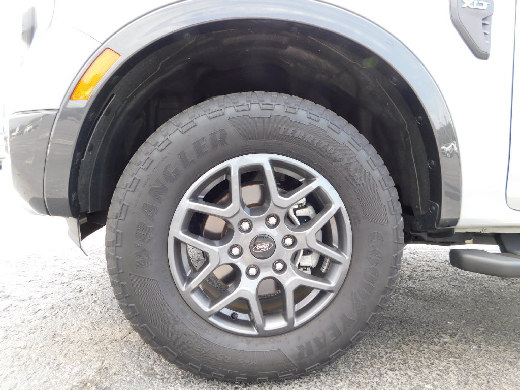Used 2024 Ford Ranger XLT w/ Equipment Group 301A High AWD/4WD image 14