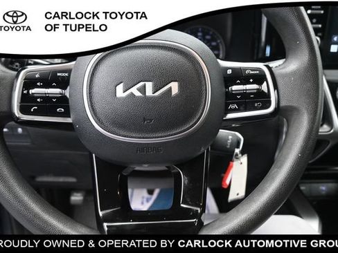 Used 2022 Kia Sorento LX FWD image 18