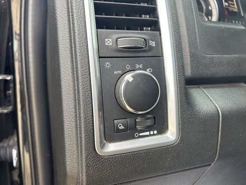 Used 2024 RAM 1500 Classic Warlock image 15