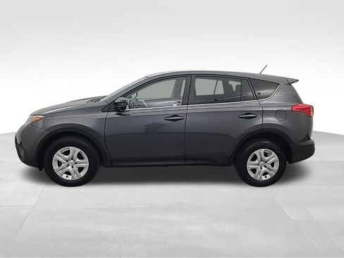 Used 2015 Toyota RAV4 LE image 7