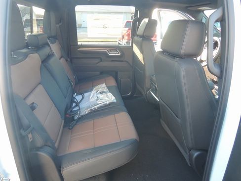 New 2026 Chevrolet Silverado 3500 High Country w/ High Country Premium Package image 42