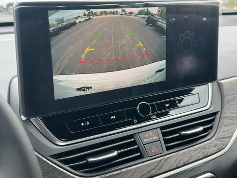 New 2025 Nissan Altima 2.5 SV w/ SV Premium Package image 19