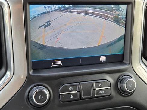 Used 2021 Chevrolet Silverado 1500 RST image 12