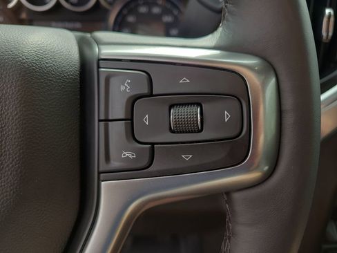 Used 2022 Chevrolet Silverado 1500 LTZ w/ Safety Package II image 30