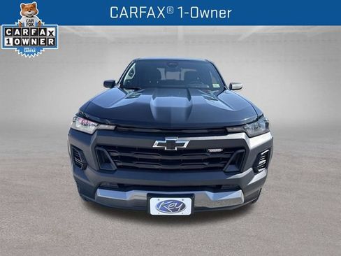 Used 2023 Chevrolet Colorado Trail Boss w/ Advanced Trailering Package AWD/4WD image 2