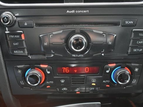 Used 2010 Audi A5 2.0T Premium image 17