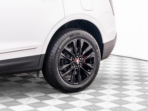 New 2026 Cadillac XT5 Sportv w/ LPO, Red Accent Package AWD/4WD image 33